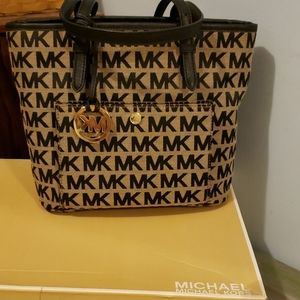 Michael Kors purse